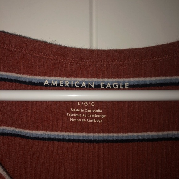 American eagle T-shirt - Picture 2 of 2